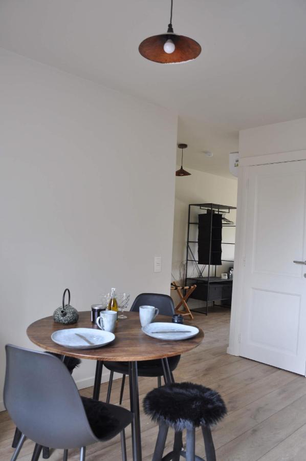 Bed and Breakfast Bed en Bezem Laarne Exterior foto