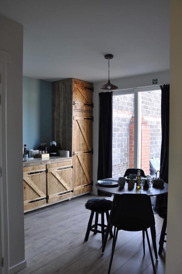 Bed and Breakfast Bed en Bezem Laarne Exterior foto